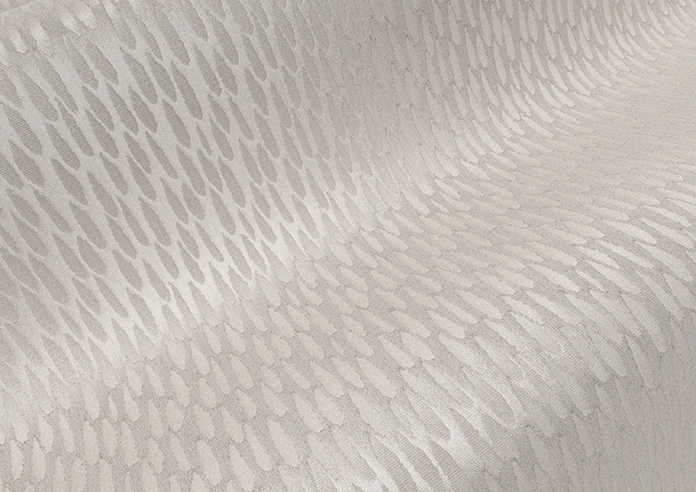 Dew Drop, Metallic Ivory - Motorised Roman Blind - Image 4